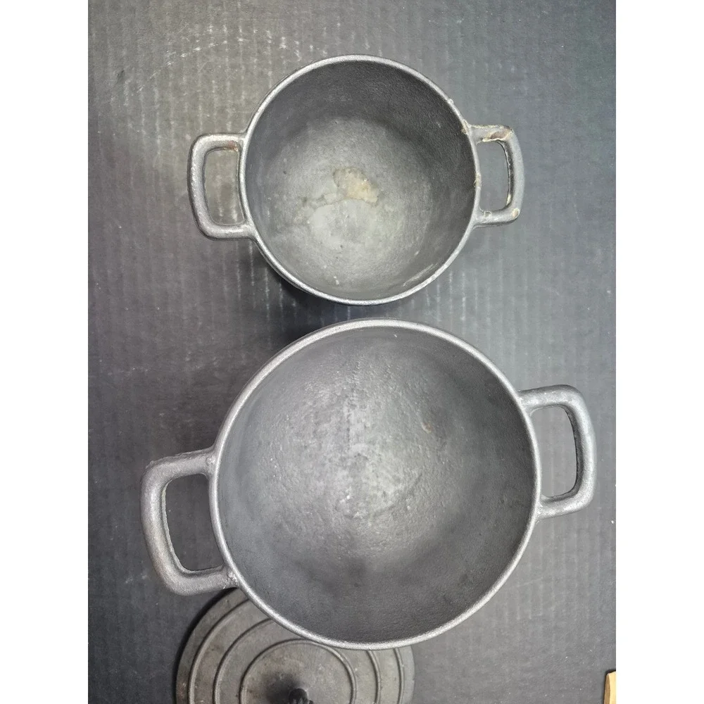Vintage Miniature Cast Iron Cauldron Pots with 1 Lid LE Logo 3 Footed Set of 2